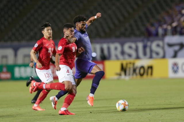 哈登12+6+16库里26分 快船险胜终结勇士3连胜